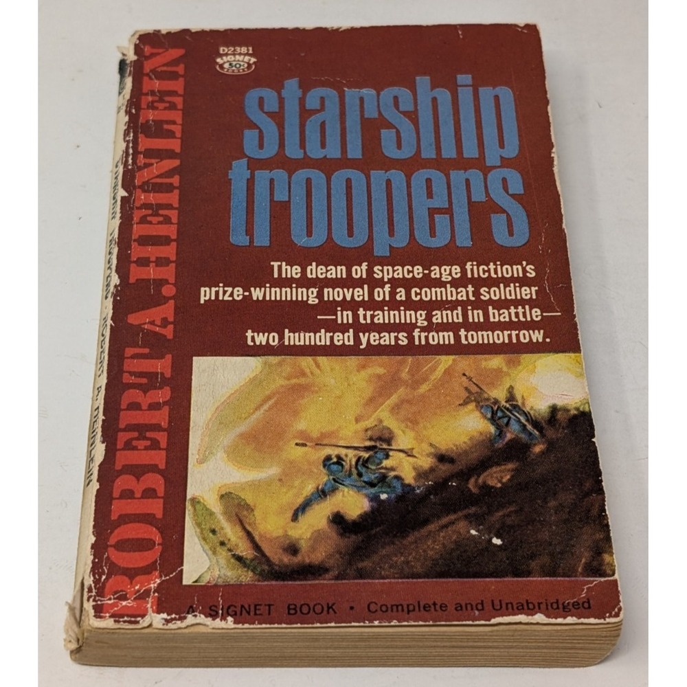 Vintage Starship Troopers By Robert Heinlein Signet Paperback Book 1963 60s